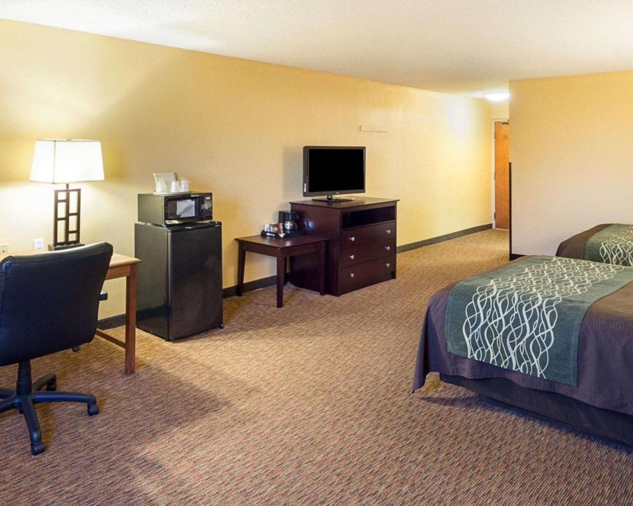 Comfort Inn Near Medical Center Мишен Экстерьер фото