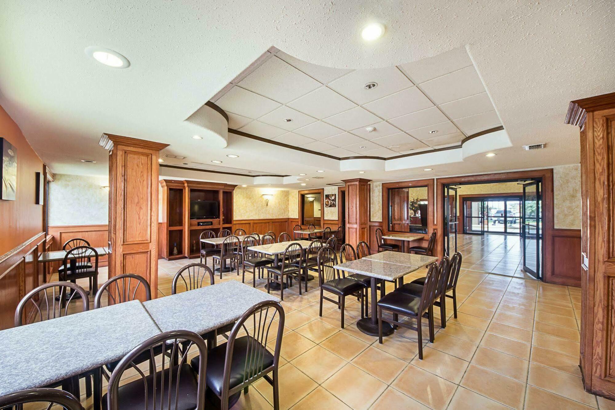 Comfort Inn Near Medical Center Мишен Экстерьер фото